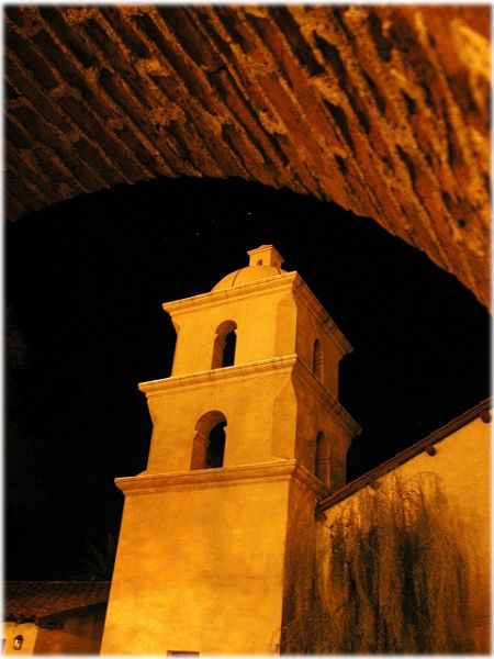 CA-Mission-night-w.jpg - Mission at Night