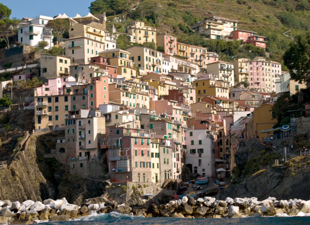Manarola_DSC06552.jpg - #0244_Manarola from the sea, Cinque Terre, Italy.