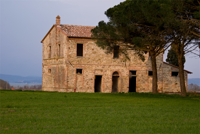 Tuscany_DSC03588.jpg - #0222, A=Old House, Tuscany, Italy.