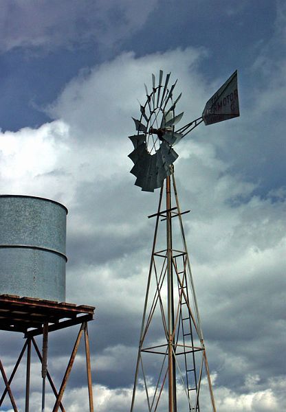 WindMill-PICT5985-w.jpg - #0203_Wind Mill-1:  On a back road north of Silver City, New Mexico.